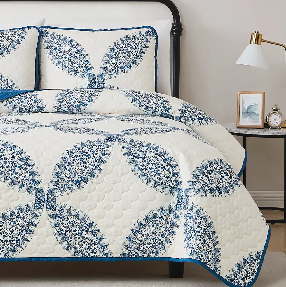 Cannon Abigail Quilt and Sham Set