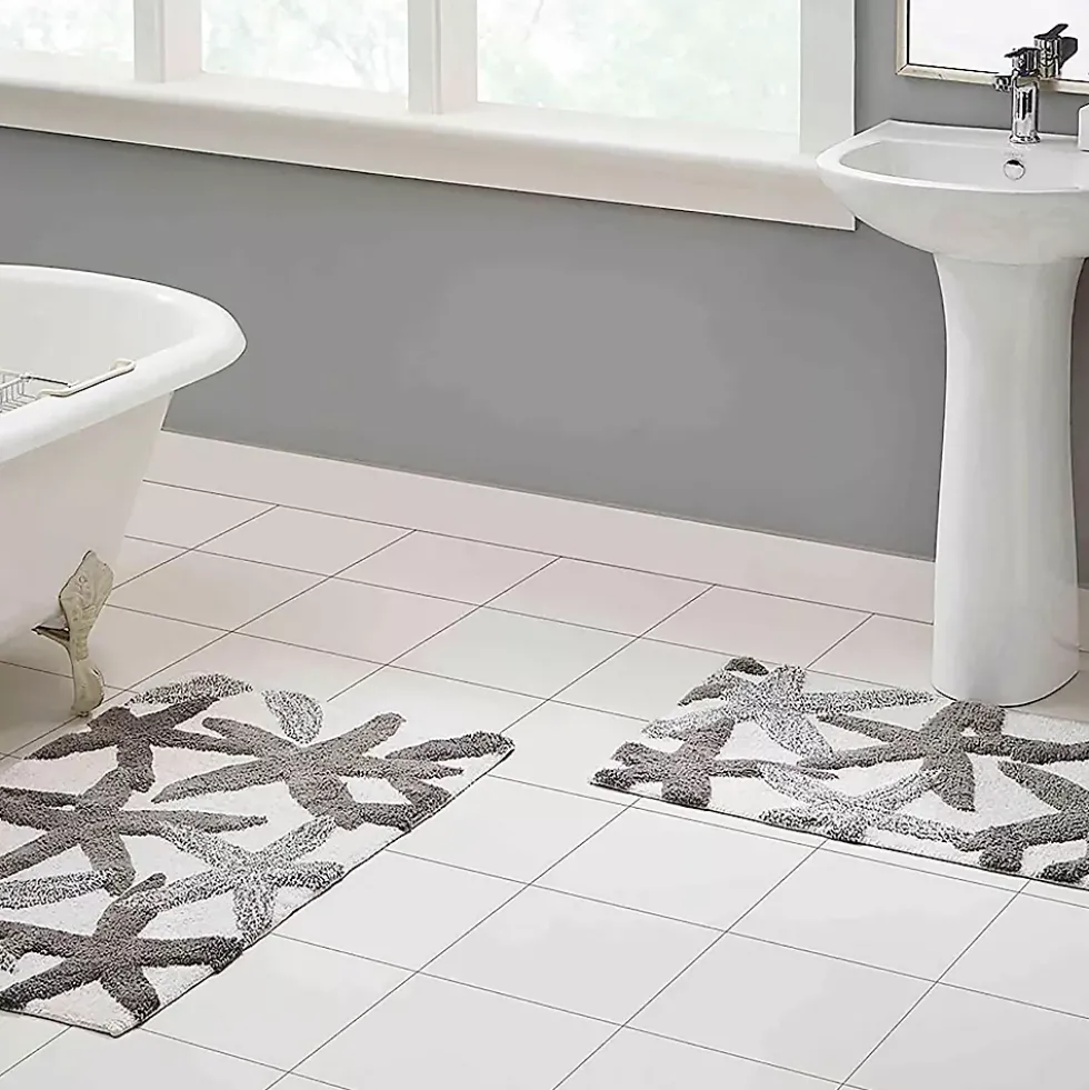 Chesapeake Ariel Star Pattern Cotton Anti Skid 2 Piece Bath Rug Set