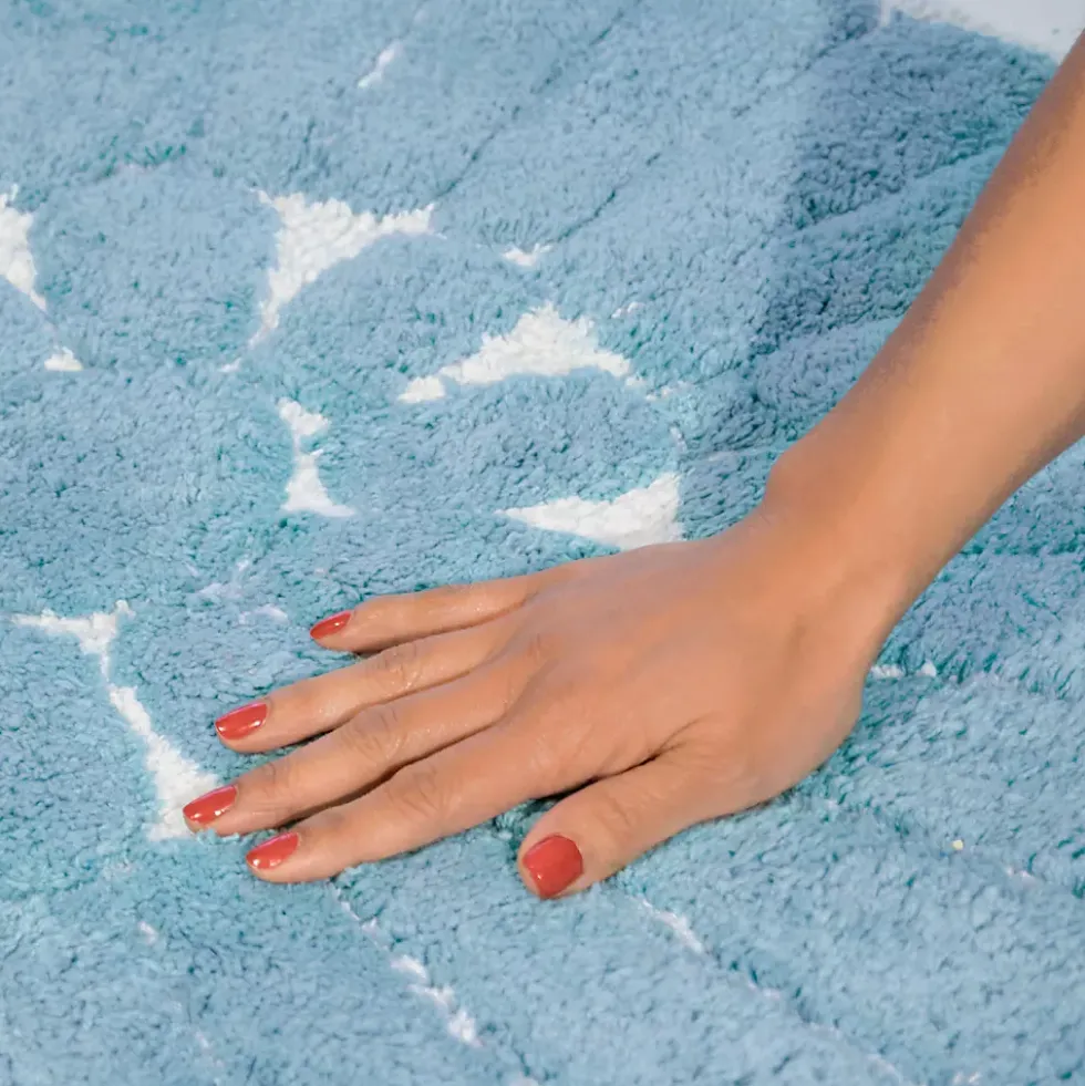 Chesapeake Bursting Flower Cotton Anti Skid 2 Piece Round Bath Rug Set