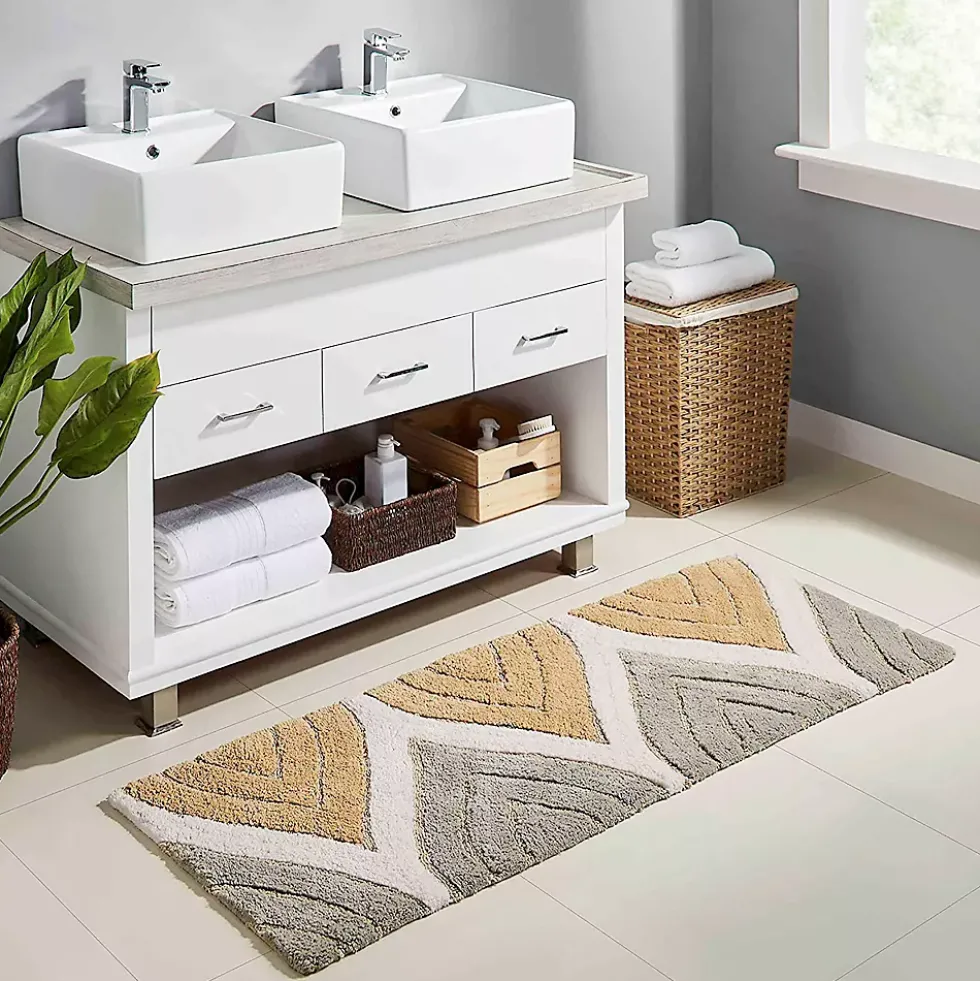 Chesapeake Davenport Cotton Anti Skid Bath Runner