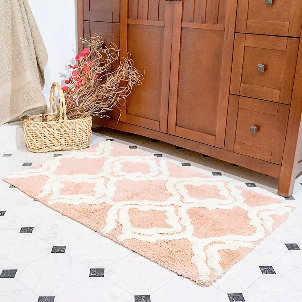 Chesapeake Double Quatrefoil Cotton Anti Skid 2 Piece Bath Rug Set