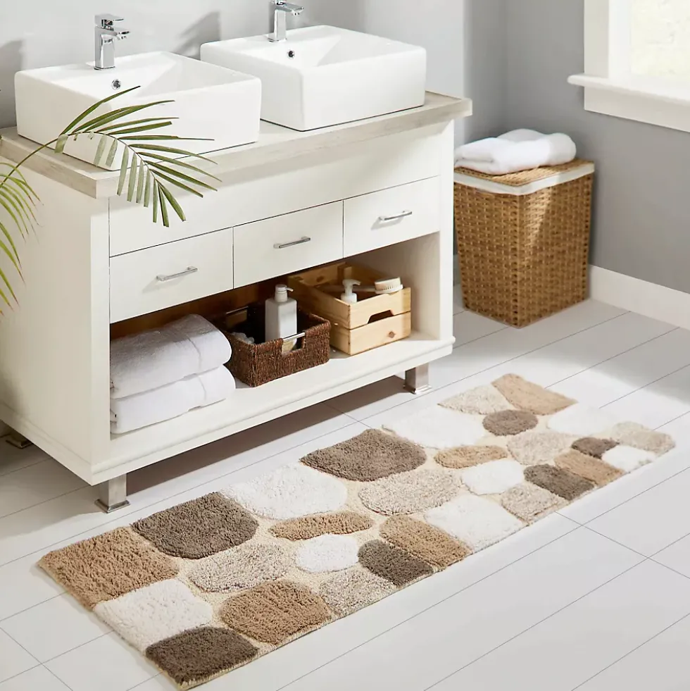 Chesapeake Pebbles Cotton Non-Skid 24''x60'' Bath Runner