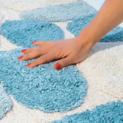 Chesapeake Pebbles Cotton Non-Skid 24''x60'' Bath Runner