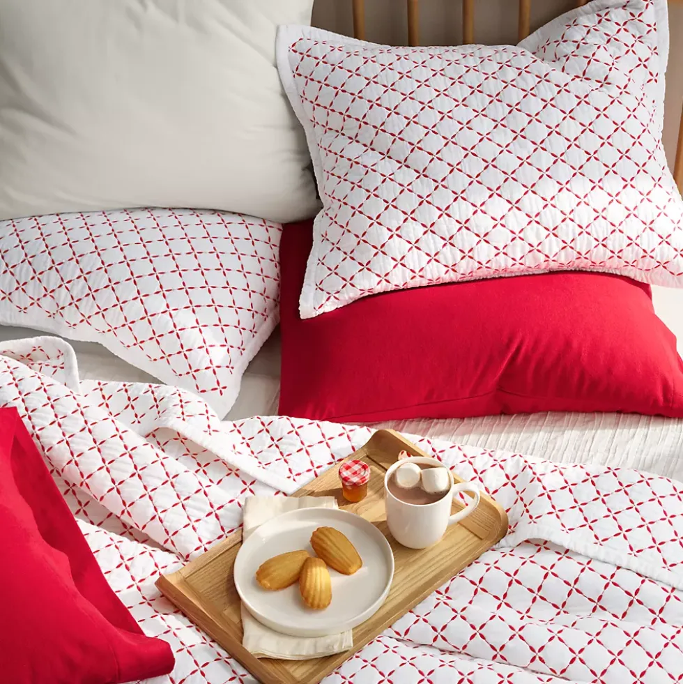Embroidered Diamond Double Voile Quilt
