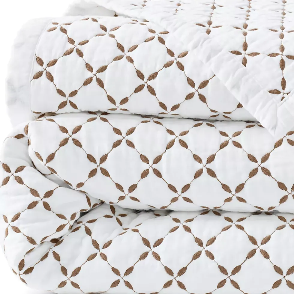 Embroidered Diamond Double Voile Quilt