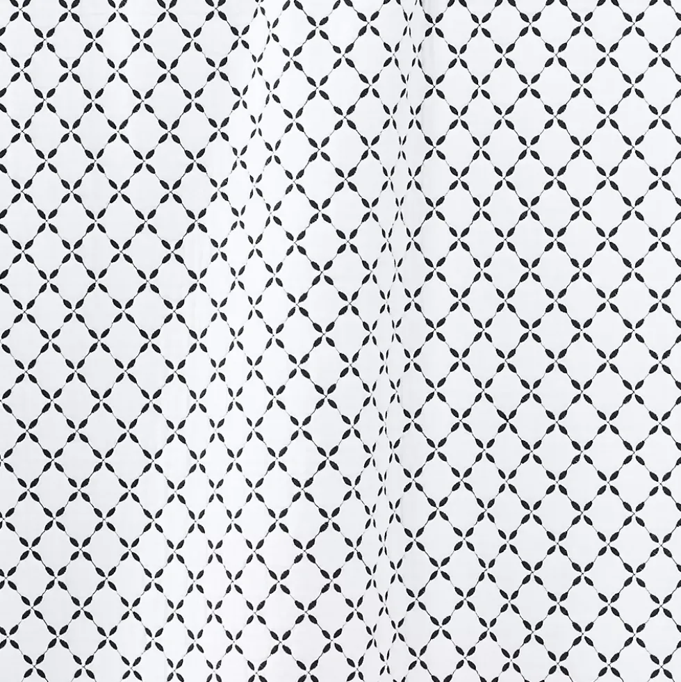 Embroidered Diamond Double Voile Quilt