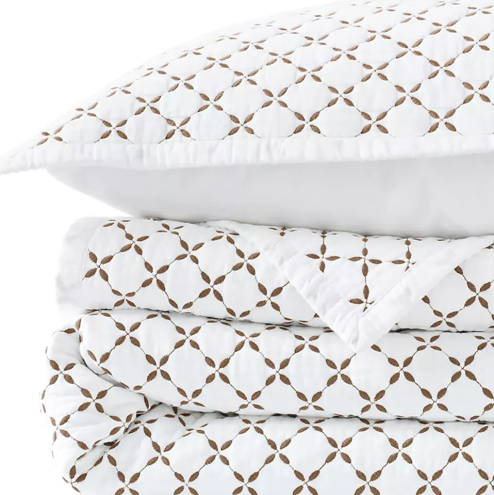 Embroidered Diamond Double Voile Quilt