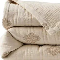 Embroidered Matelasse Bed Coverlet