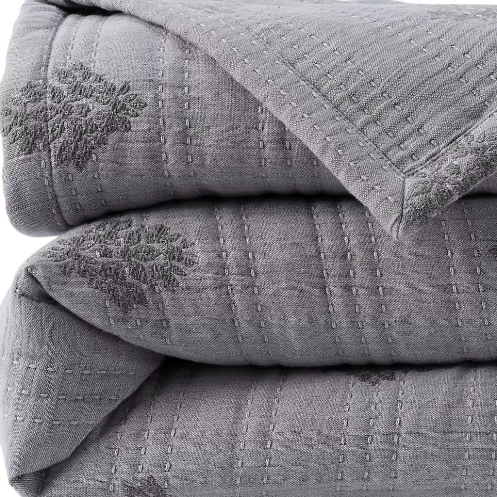 Embroidered Matelasse Bed Coverlet