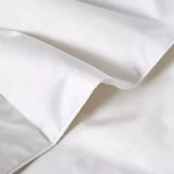 Farm to Home Organic Cotton 233 Thread Count Medium Warmth Feather and Down Comforter