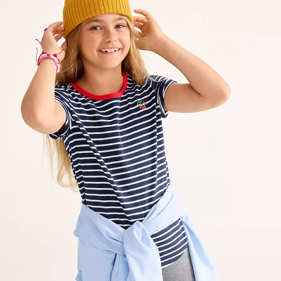 Girls Short Sleeve Curved Hem Graphic Tee Shirt