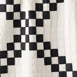 Irish Chain Quilt