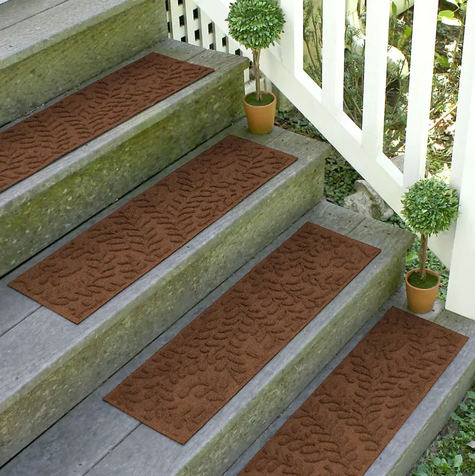 Matterly 8.5" x 30" Boxwood Waterhog® Stair Treads - Set of 4