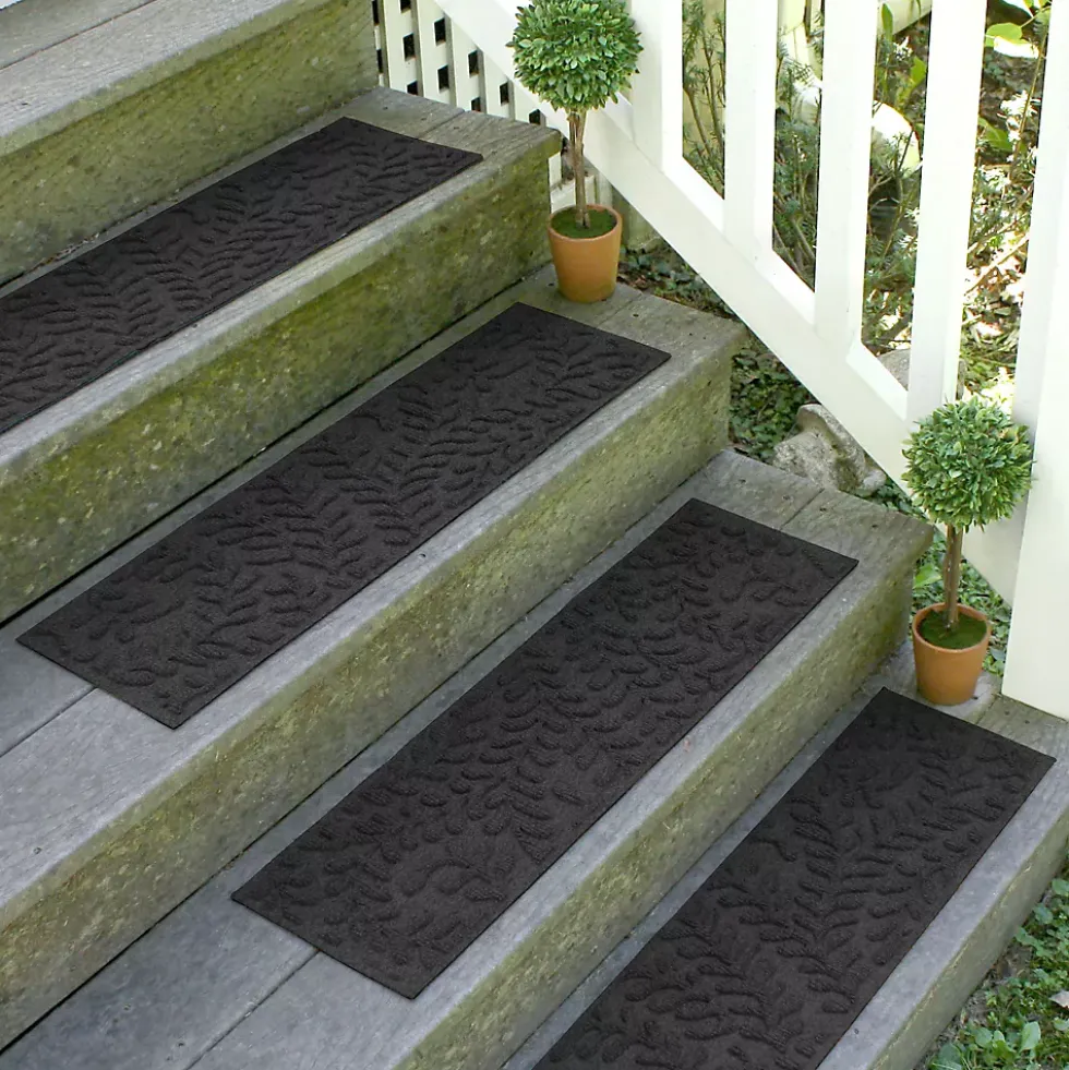 Matterly 8.5" x 30" Boxwood Waterhog® Stair Treads - Set of 4