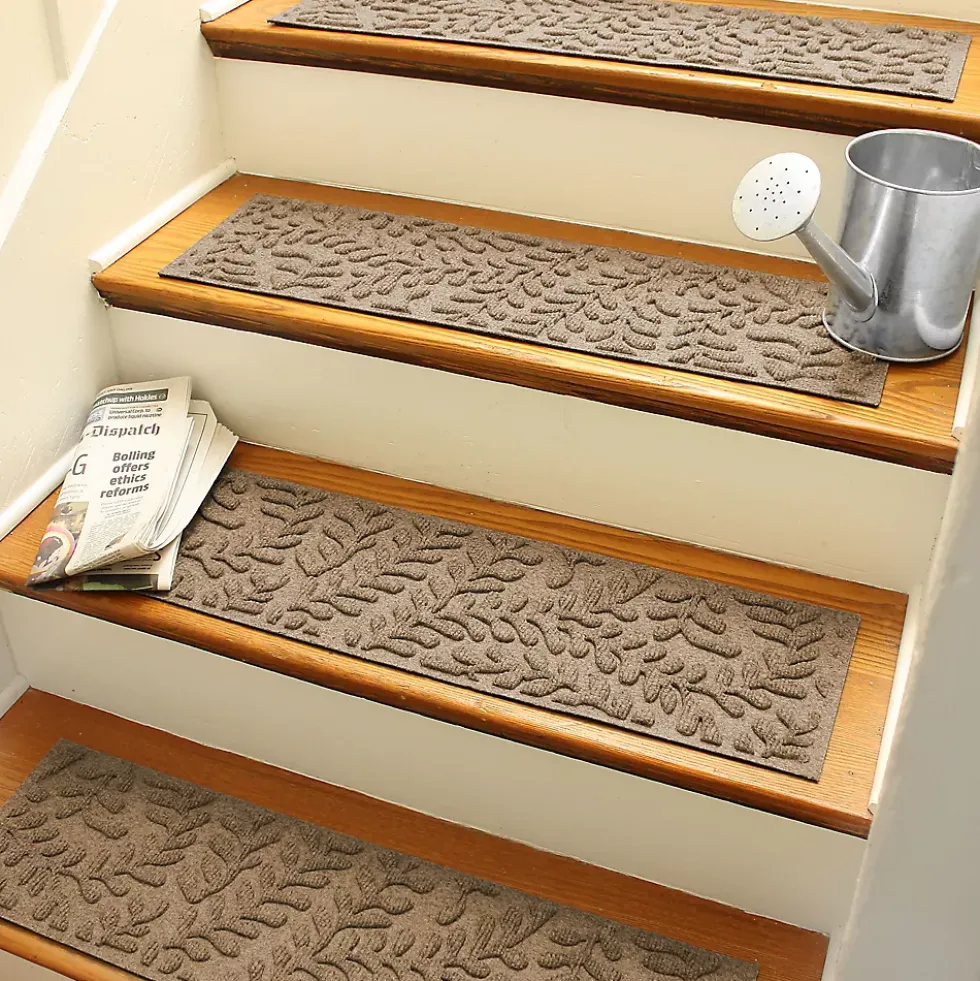 Matterly 8.5" x 30" Boxwood Waterhog® Stair Treads - Set of 4