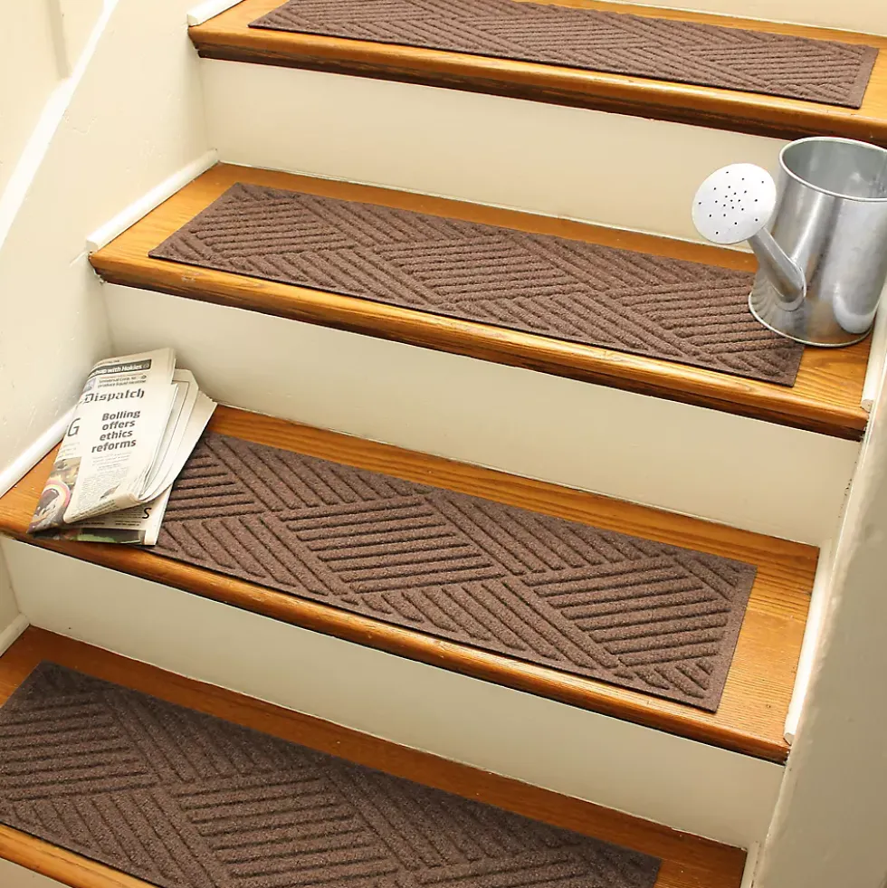 Matterly 8.5" x 30" Diamonds Waterhog® Stair Treads - Set of 4