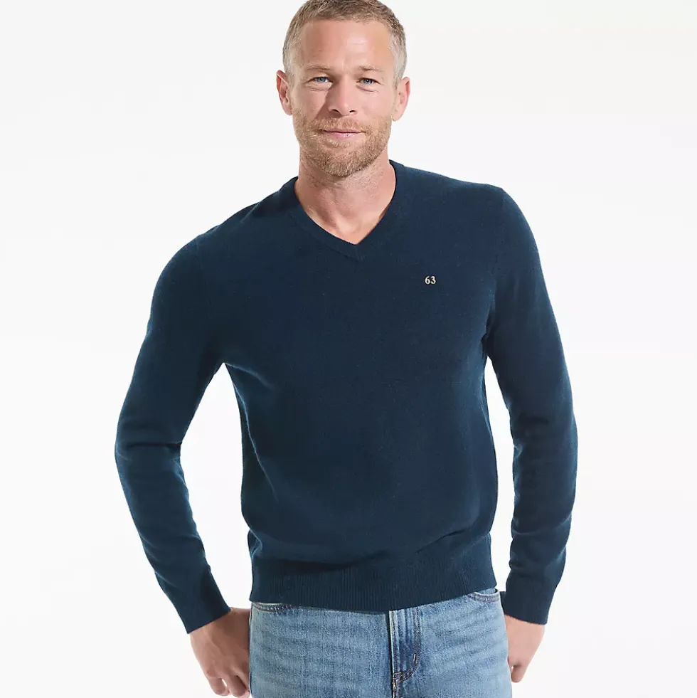 Men's Fine Gauge Cashmere V-neck Sweater