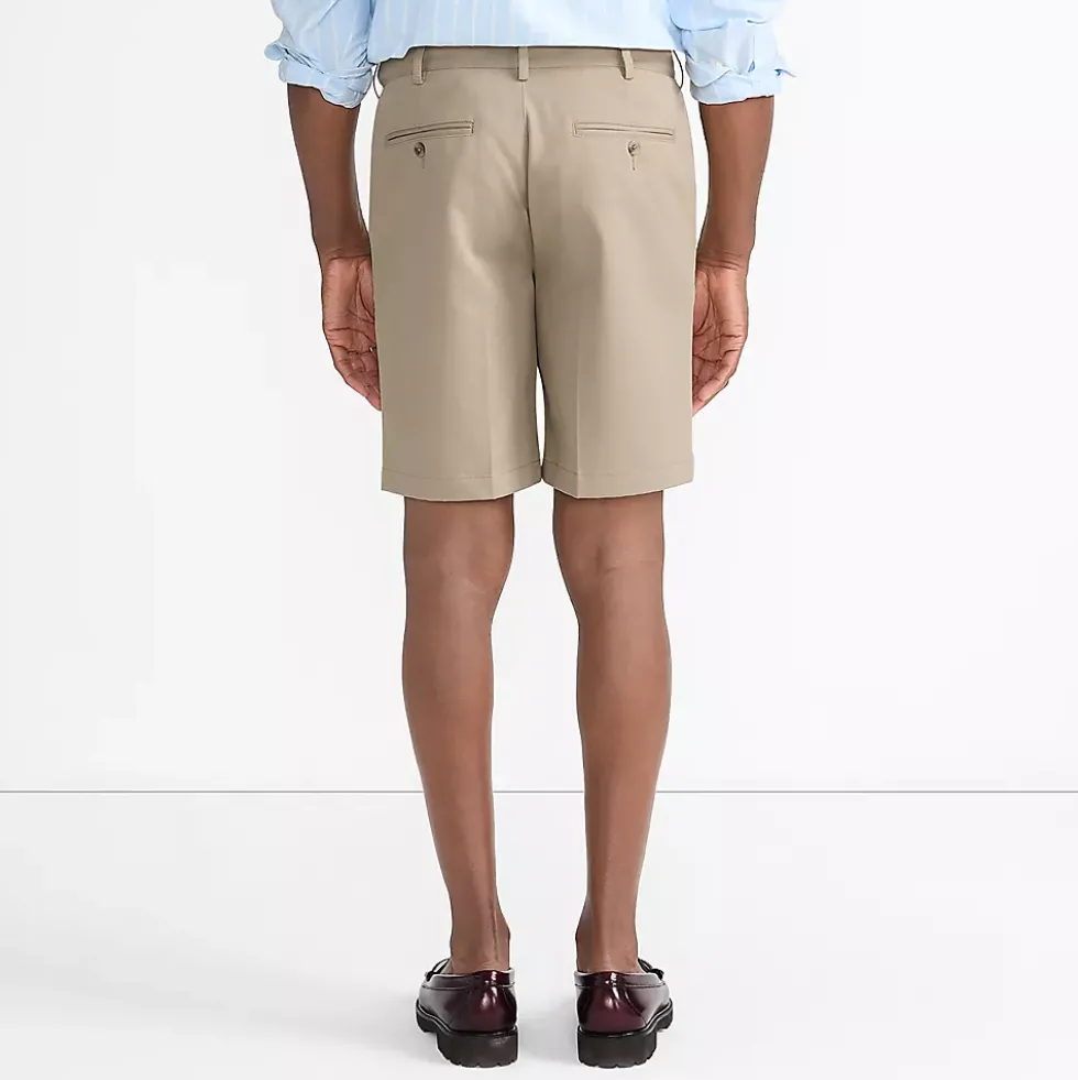 Men's No Iron 9" Comfort Waist Plain Front Chino Short