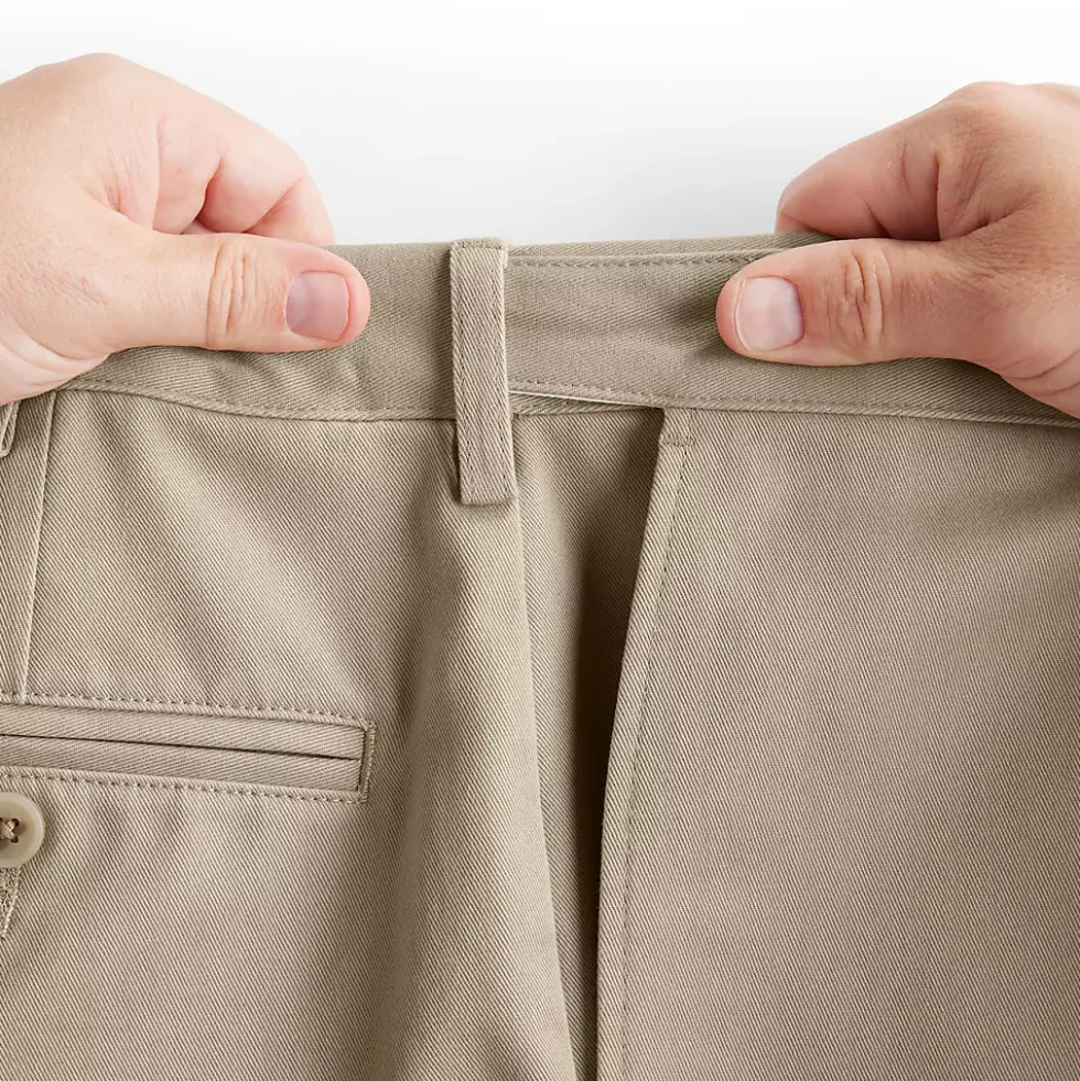 Men's No Iron 9" Comfort Waist Plain Front Chino Short