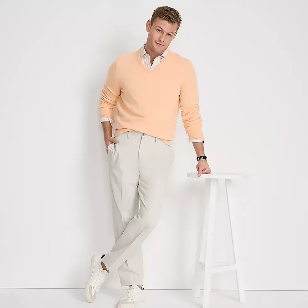 Men's No Iron Traditional Fit Plain Front Chino Pant
