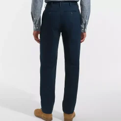 Men's No Iron Traditional Fit Pleated Front Chino Pant