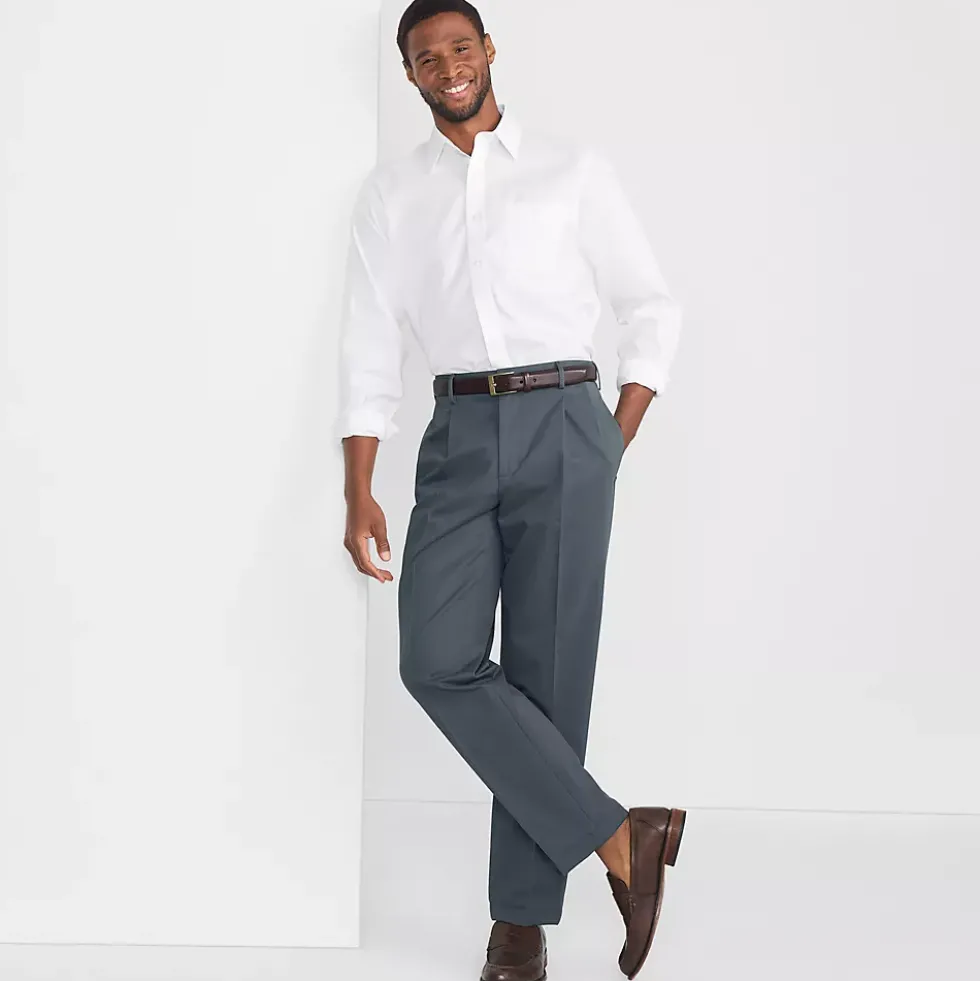 Men's No Iron Traditional Fit Pleated Front Chino Pant