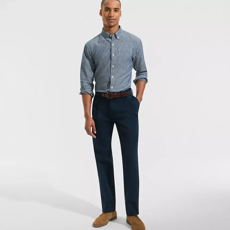 Men's No Iron Traditional Fit Pleated Front Chino Pant
