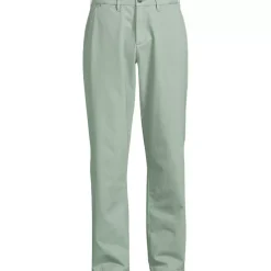 Men's Relaxed Straight Fit Knockabout Chino