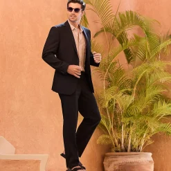 Men's Traditional Fit Year'rounder Stretch Wool Dress Pants