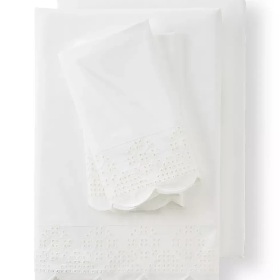 300 Thread Count Cotton Percale Eyelet Bed Sheet Set