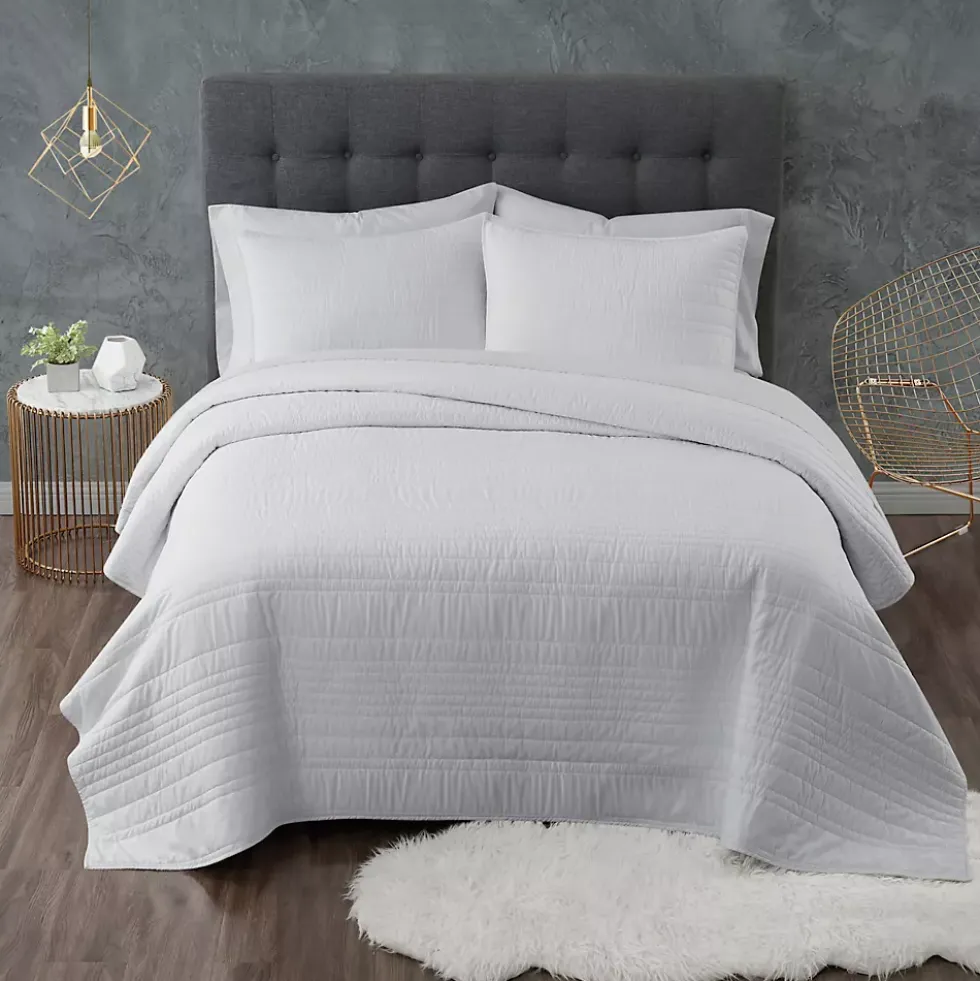 Truly Calm Antimicrobial Quilt Bedding Set