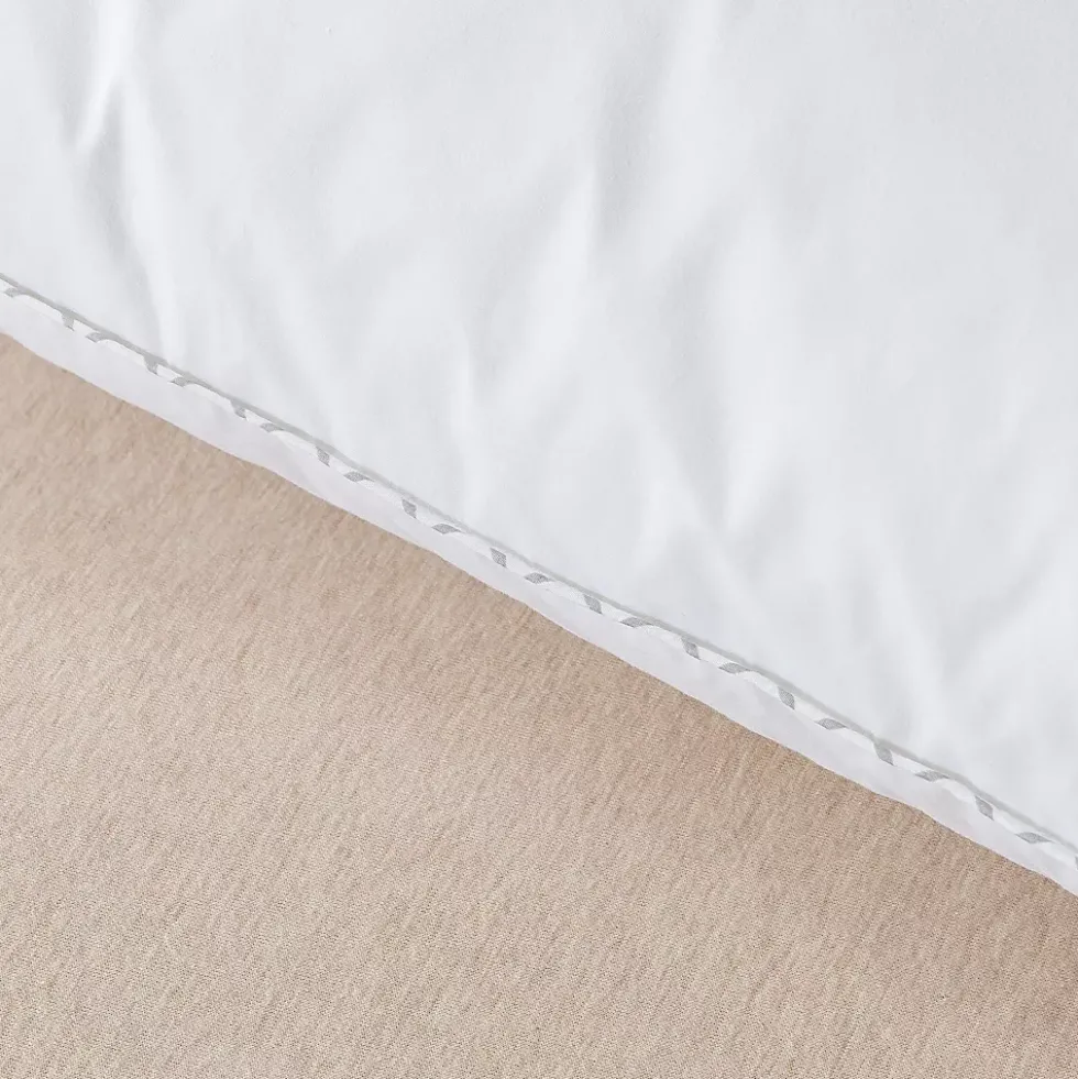 Waverly Antimicrobial 233 Thread Count Cotton White Duck Down and Feather Bed Pillow