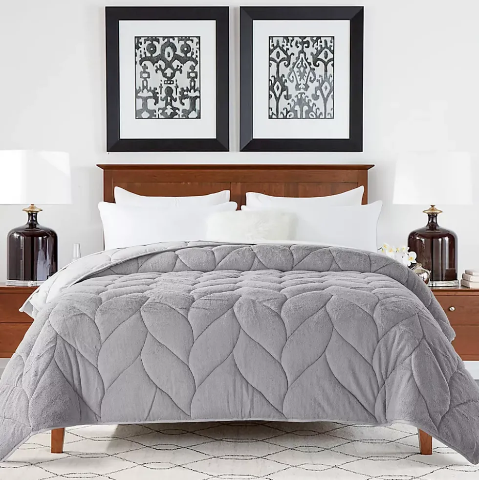 Waverly Cozy Reversible Down Alternative Fleece Comforter