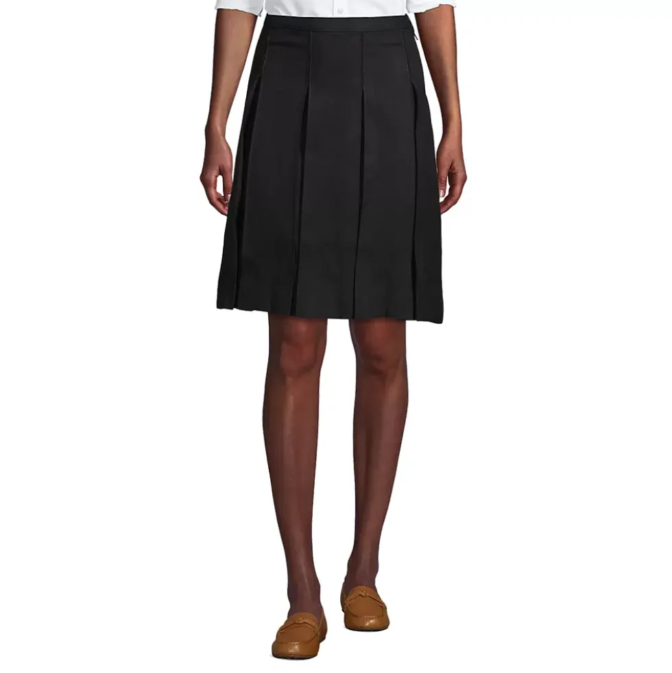 Women's Box Pleat Skirt Above the Knee