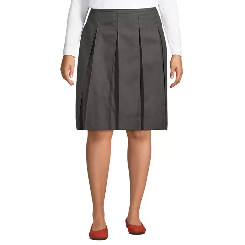 Women's Box Pleat Skirt Top of Knee