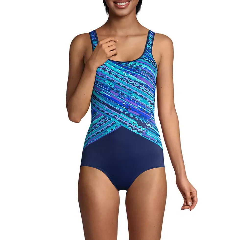 Women's Chlorine Resistant Soft Cup Tugless Sporty One Piece Swimsuit