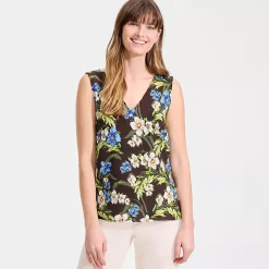 Women's Creaseless Vneck Sleeveless Top