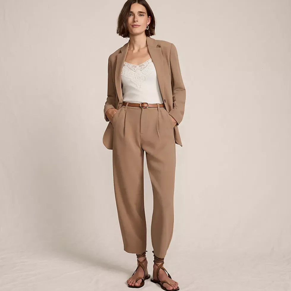 Women's Crepe High Rise Pleated Barrel Leg Ankle Pants