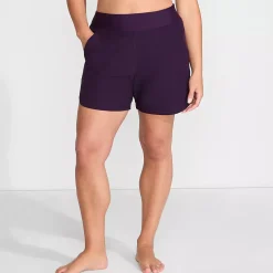 Women's Curvy Fit 5