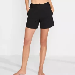 Women's Curvy Fit 5