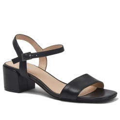 Women's Essential Leather Block Heels