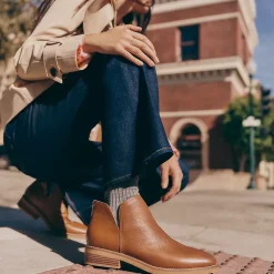 Women's Essential Zip Up Ankle Booties
