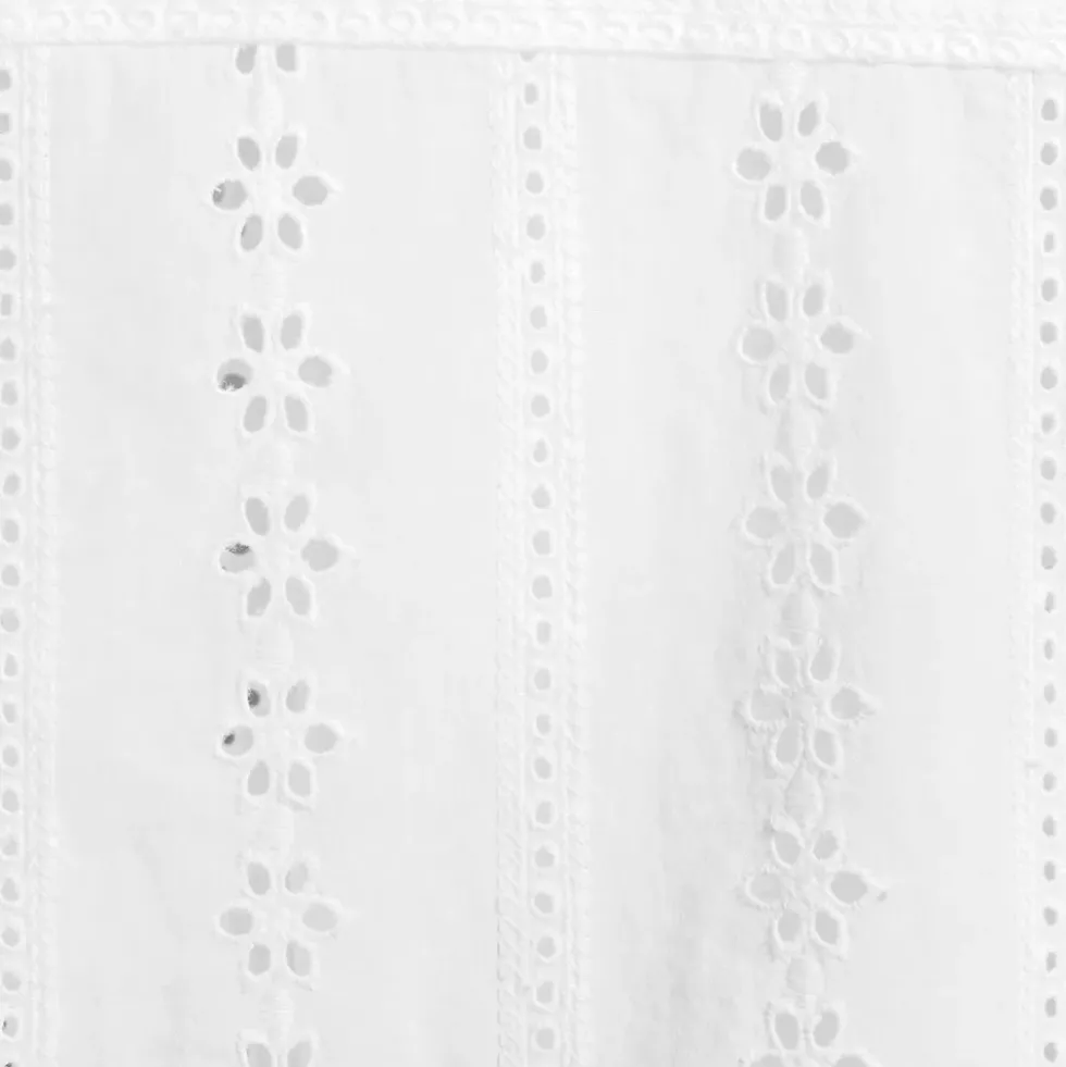 Women's Eyelet Cropped Button Front Shirt
