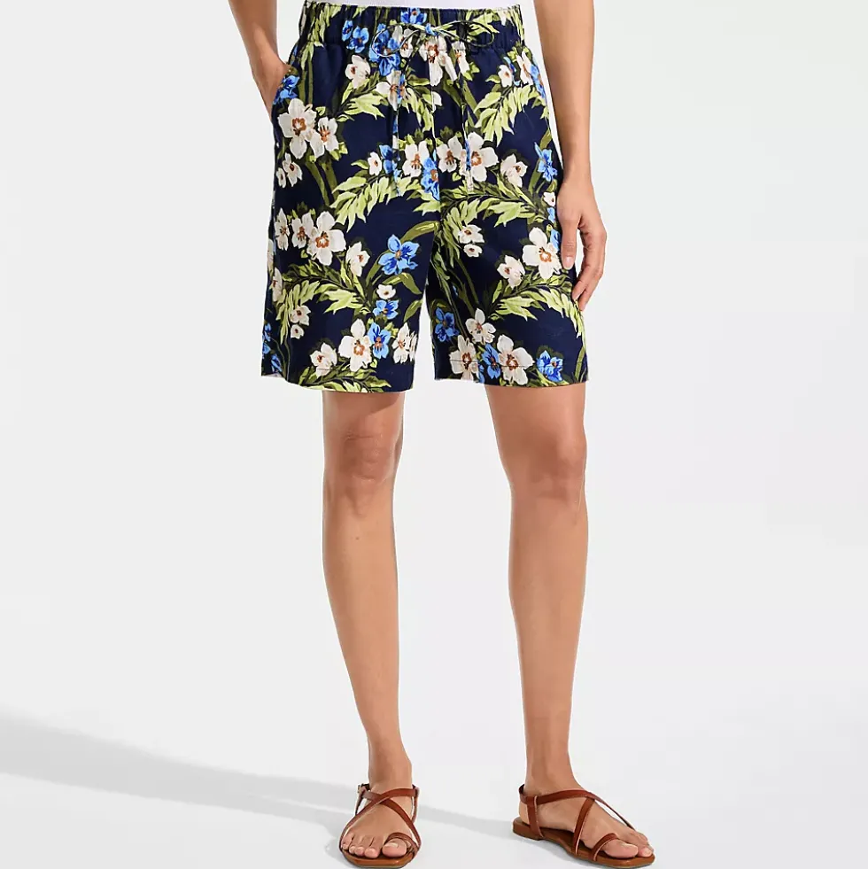 Women's Linen High Rise Pull On 7" Shorts
