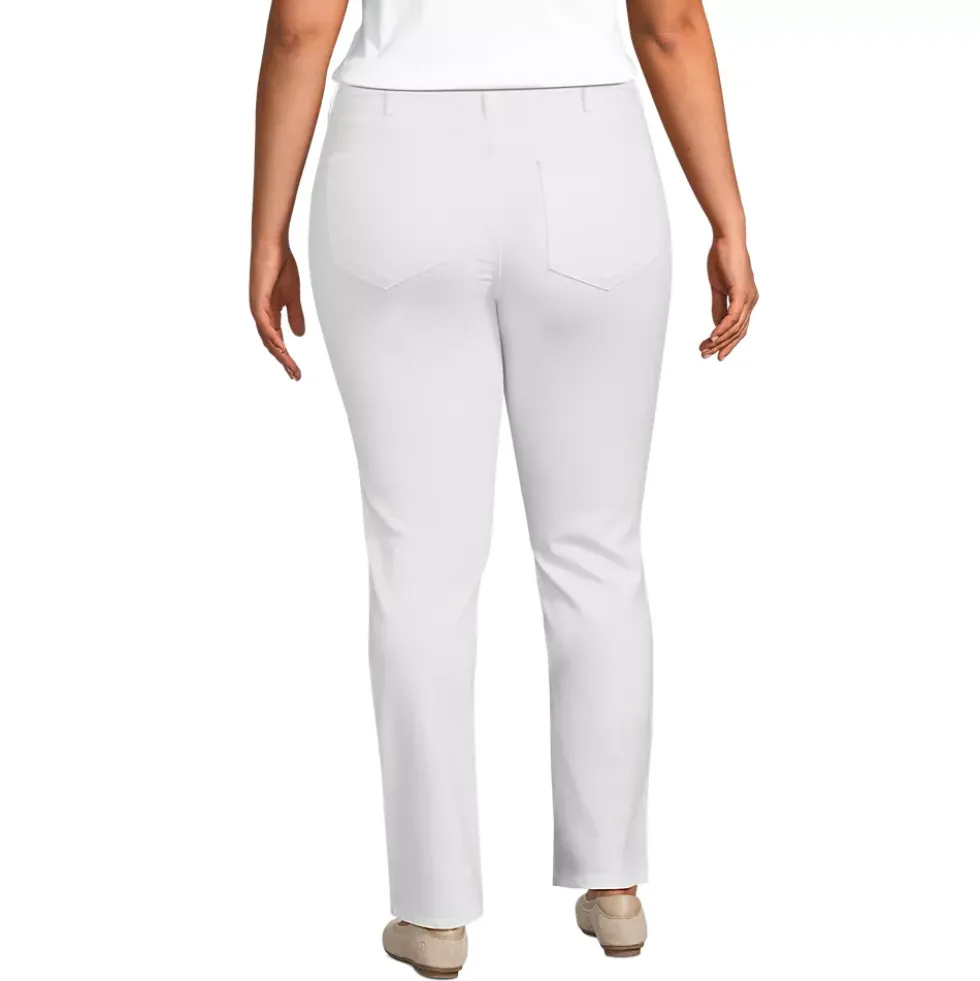 Women's Plus Size Mid Rise Straight Leg Jeans