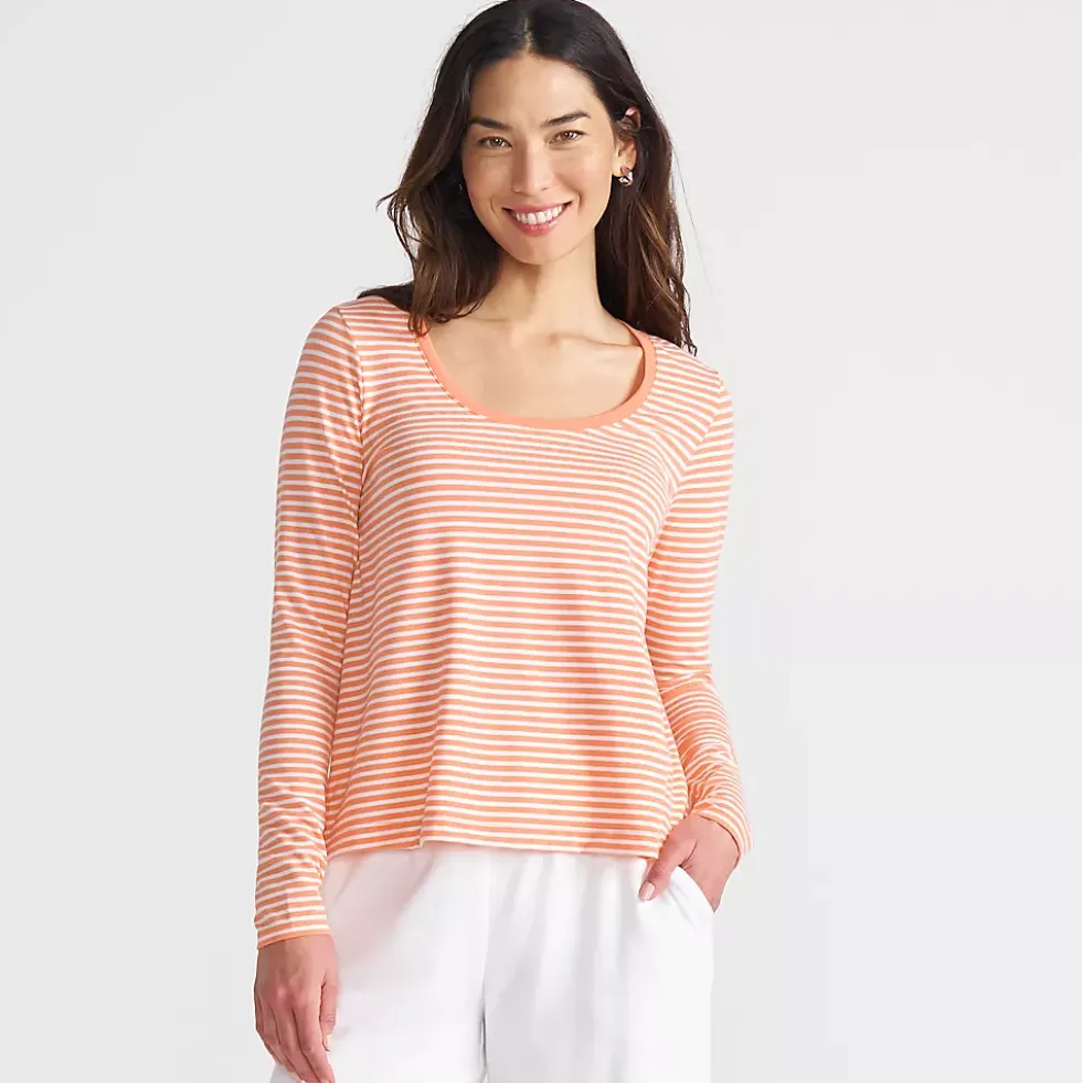 Women's Power Performance Long Sleeve Scoopneck Tee