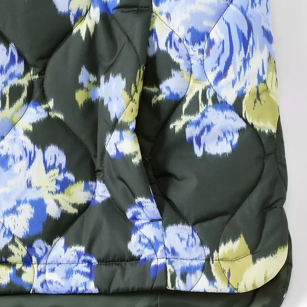 Women's Print FeatherFree Quilted Insulated Vest