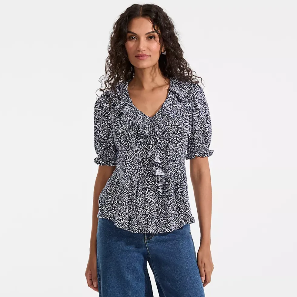 Women's Puff Sleeve Slub Ruffle Pintuck Top
