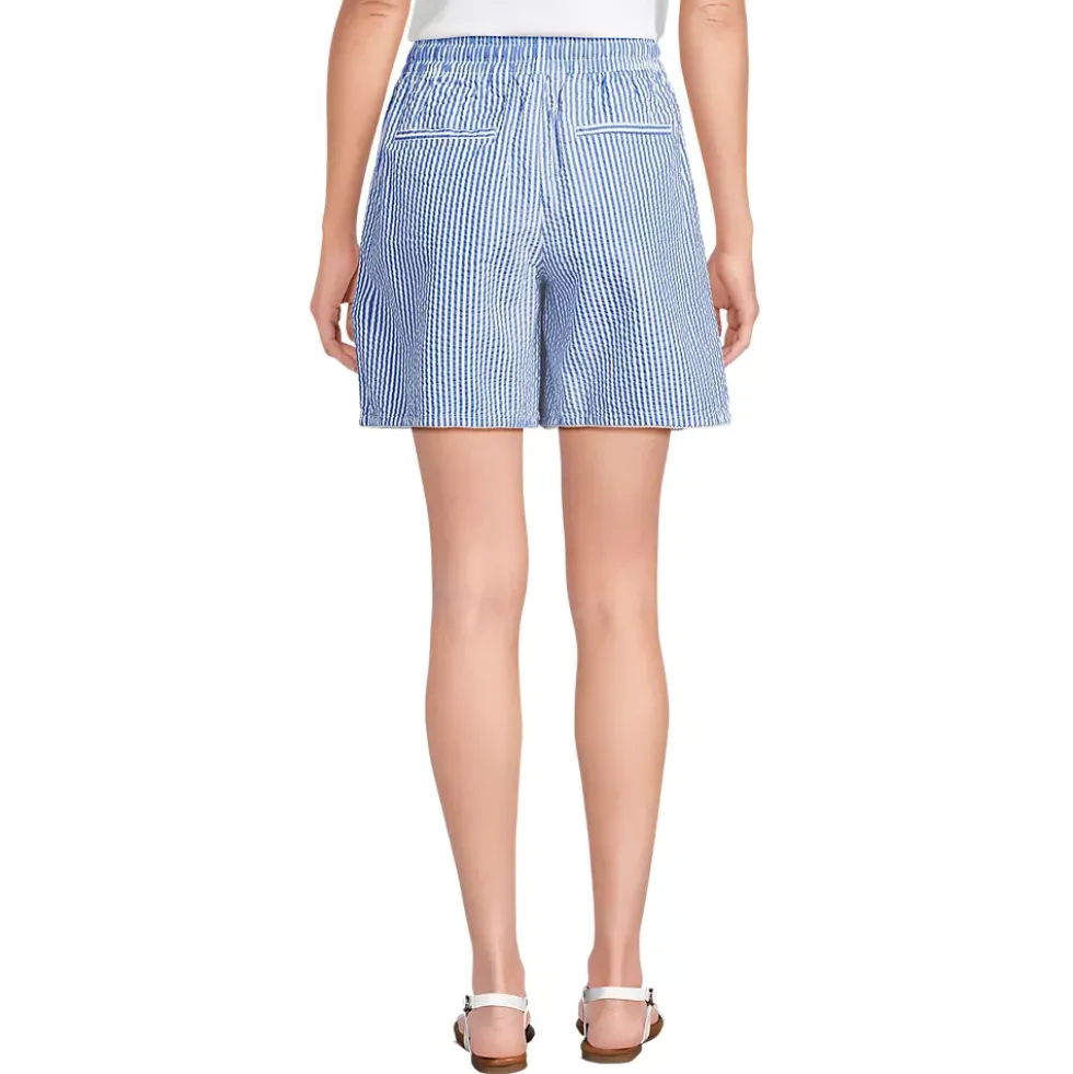 Women's Seersucker High Rise Pull On 7" Shorts