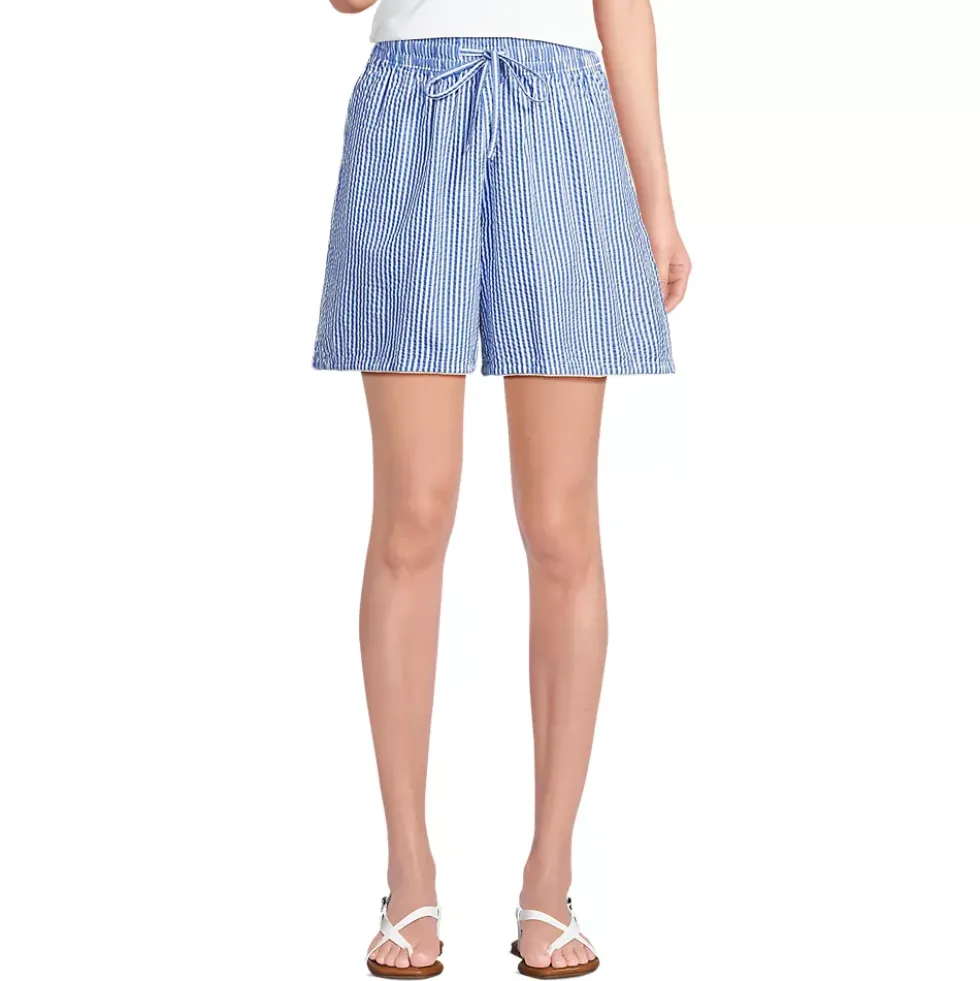 Women's Seersucker High Rise Pull On 7" Shorts